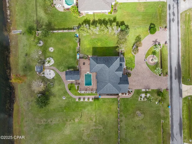 $690,000 | 3400 Nautical Drive, Southport, FL 32409