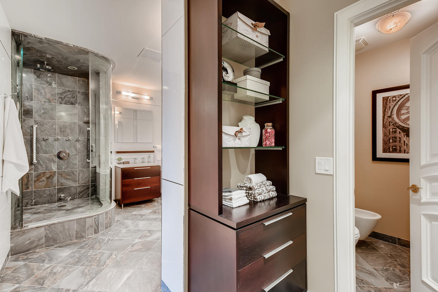 270 East Pearson Street, Unit 1402 Chicago, IL 60611 - Photo 22 of 34 a kitchen with stainless steel appliances granite countertop a refrigerator and a stove