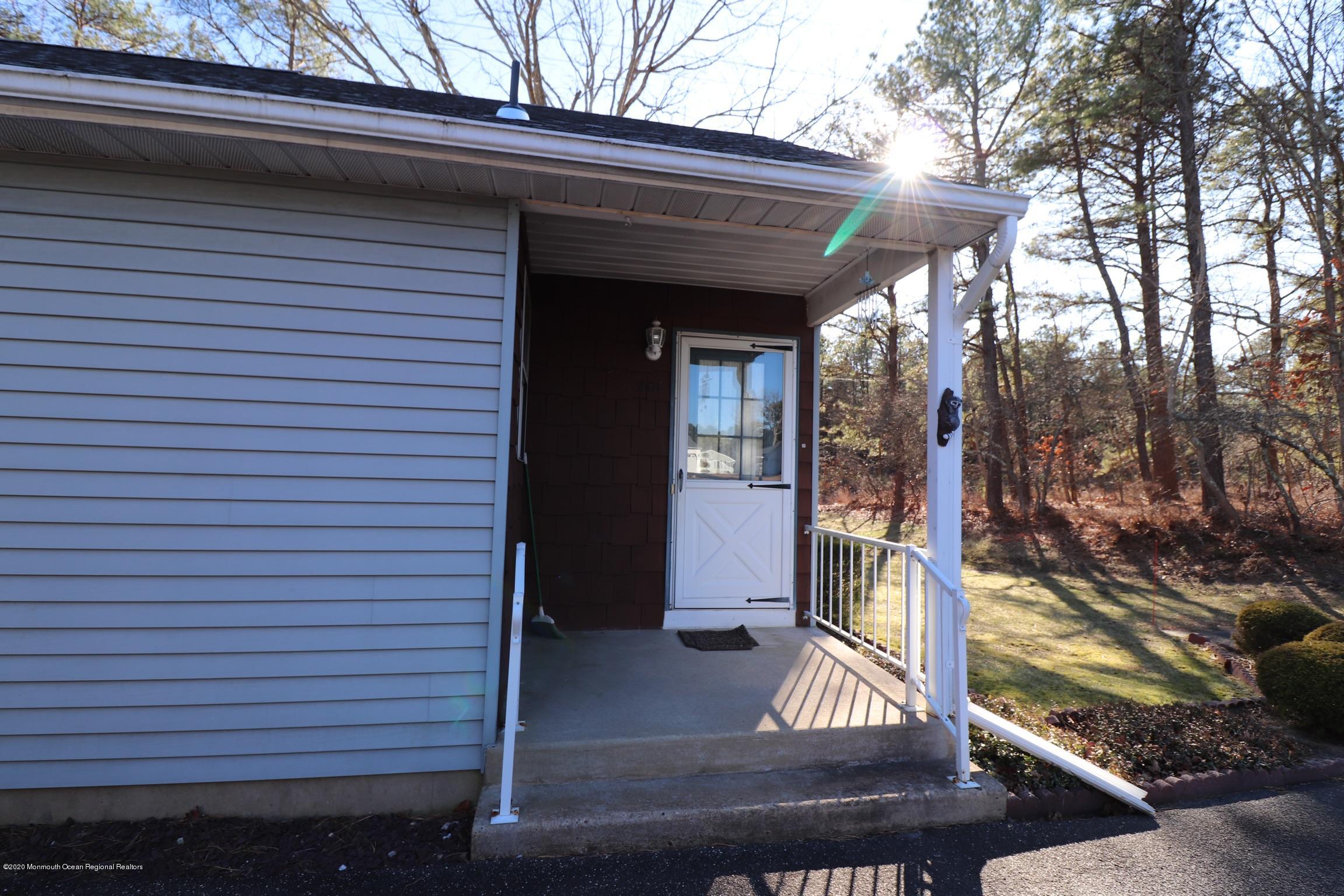 20C Alpine Road, Unit C Whiting, NJ 08759 - Photo 15 of 18 DC4A4283-0DB0-4645-A614-E70A7C0A243A