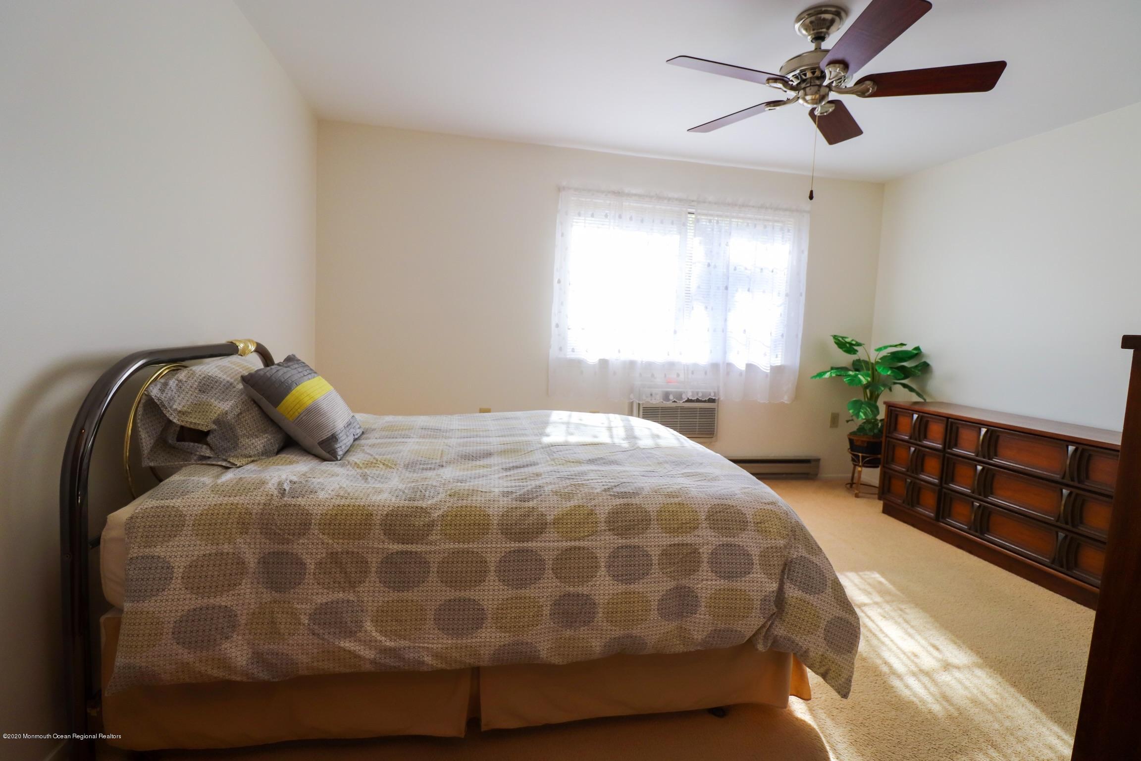 20C Alpine Road, Unit C Whiting, NJ 08759 - Photo 4 of 18 D9F1407D-A947-4DB5-A6D7-28BE9ED1730F