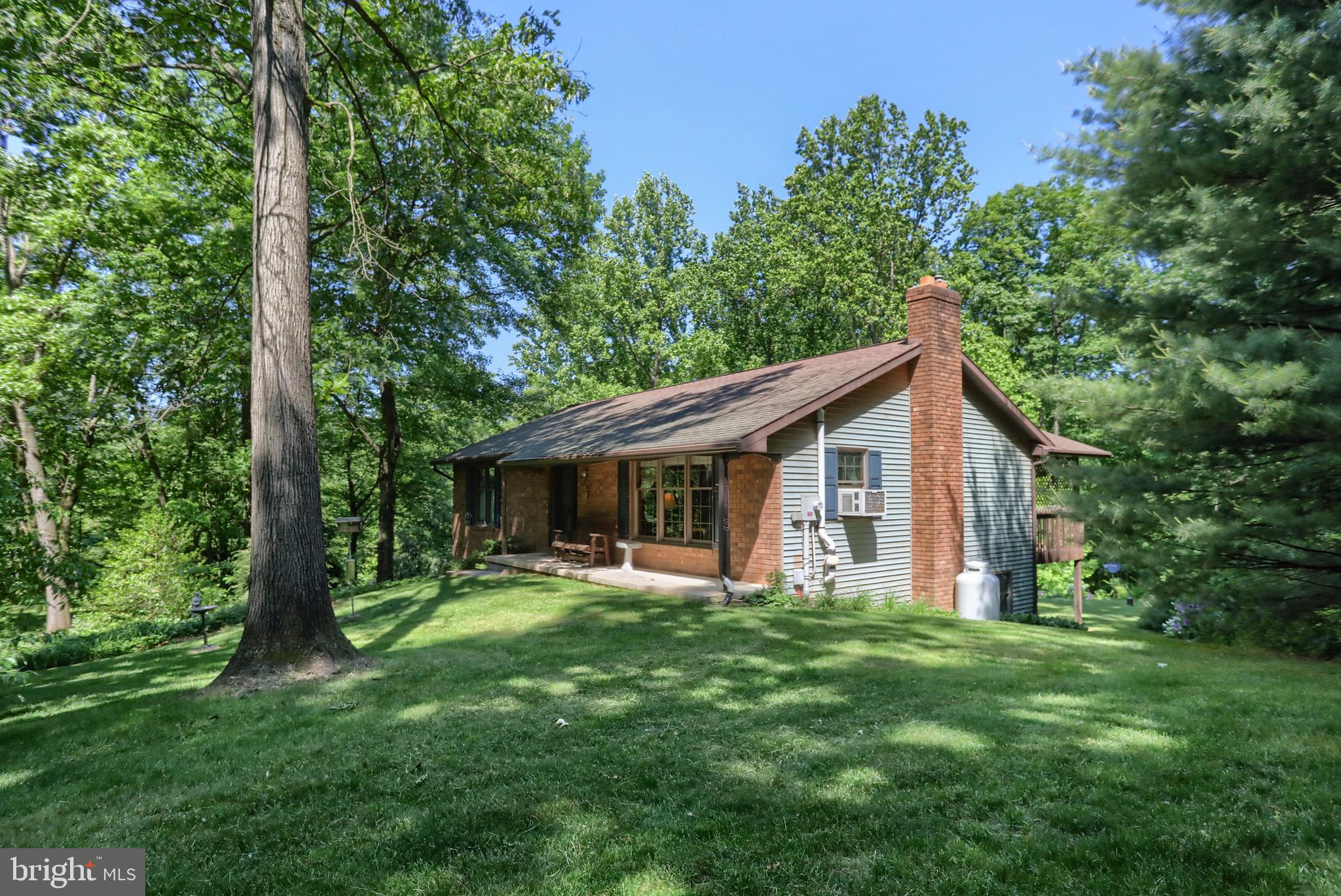 337 Sunnyside Road Newmanstown, PA 17073 - Photo 4 of 53 Gallery Image 4