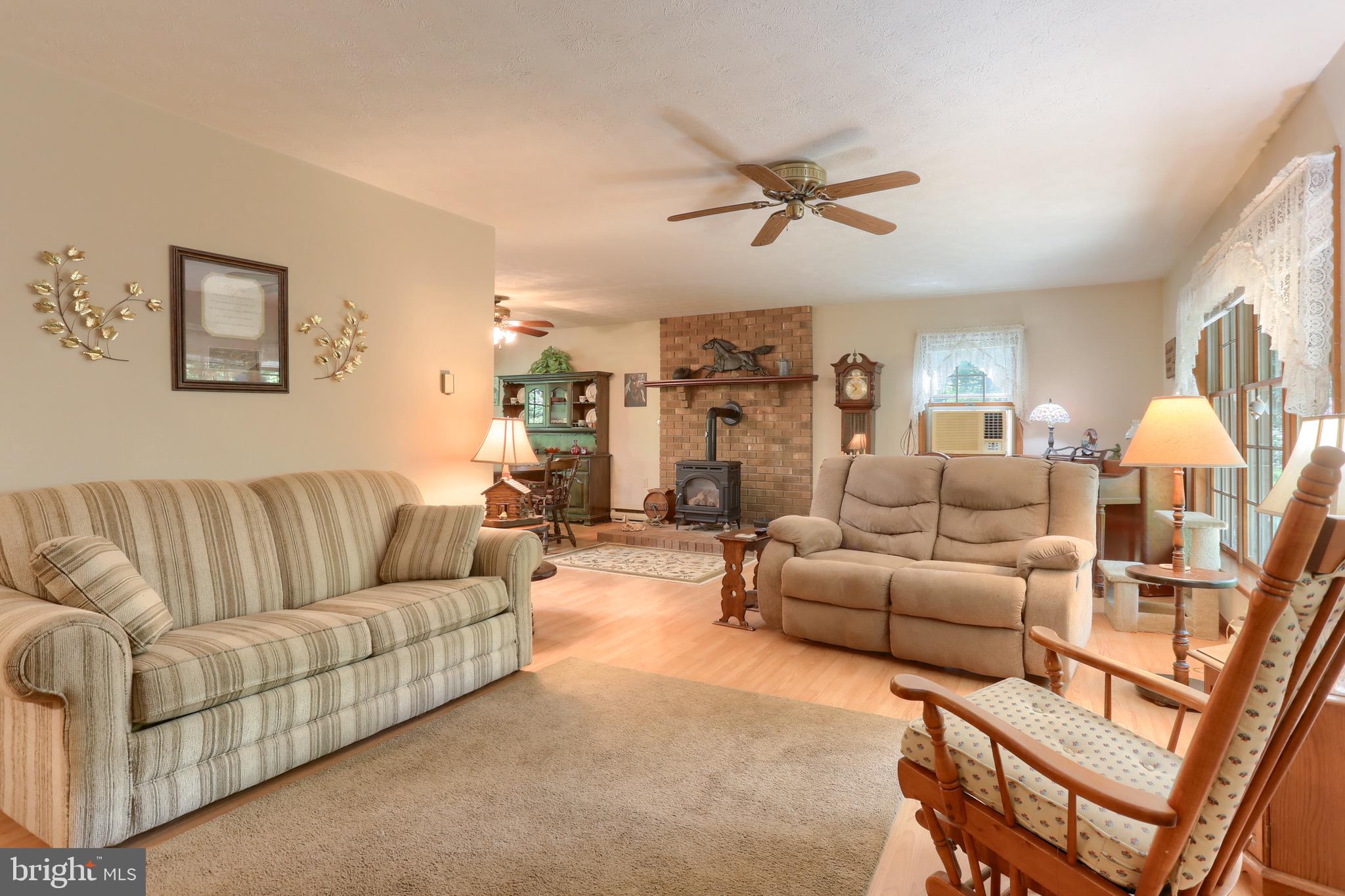 337 Sunnyside Road Newmanstown, PA 17073 - Photo 7 of 53 Gallery Image 7