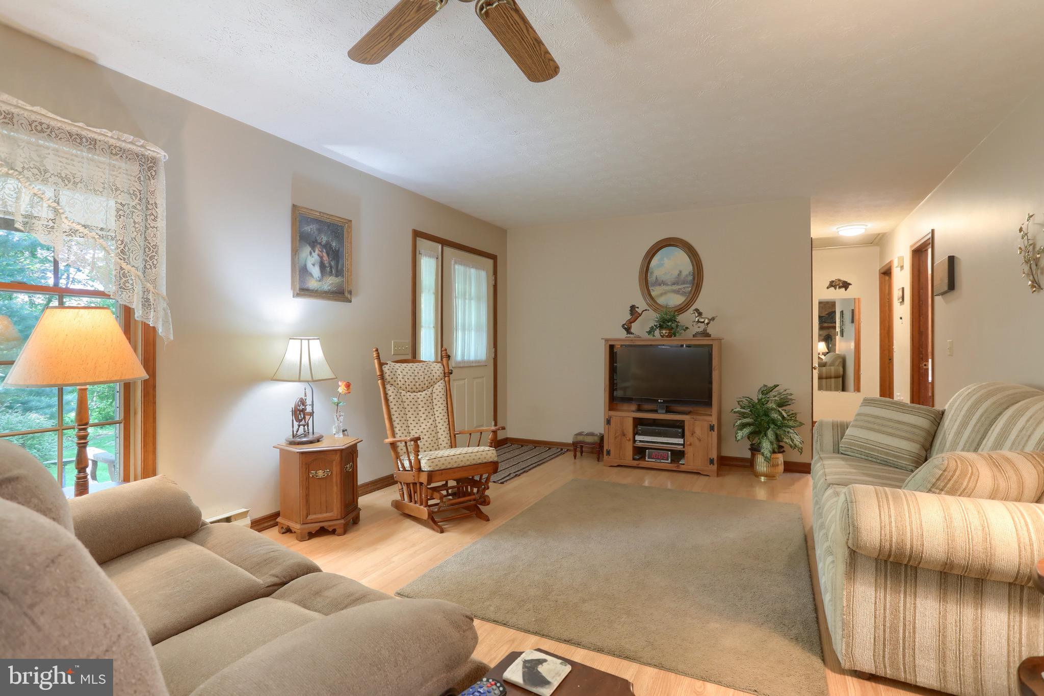 337 Sunnyside Road Newmanstown, PA 17073 - Photo 8 of 53 Gallery Image 8
