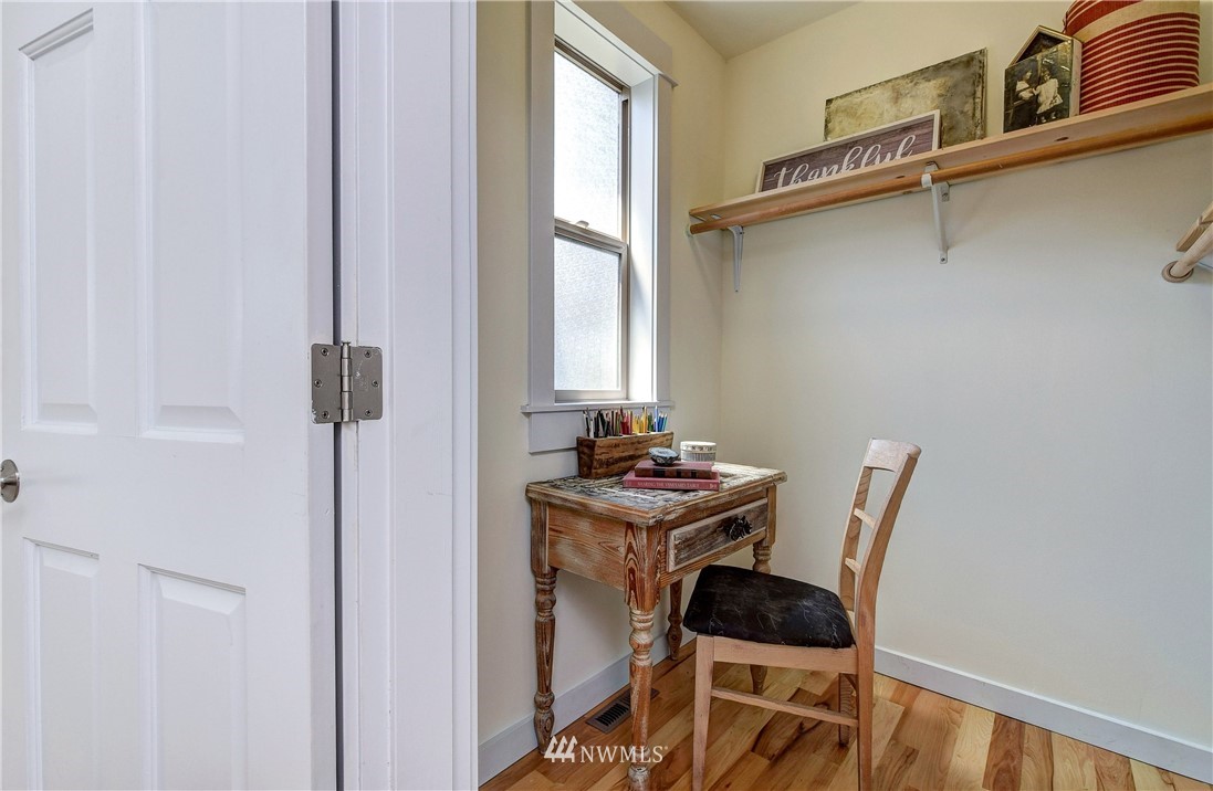 339 Wells Avenue North Renton, WA 98057 - Photo 13 of 26 Gallery Image 13