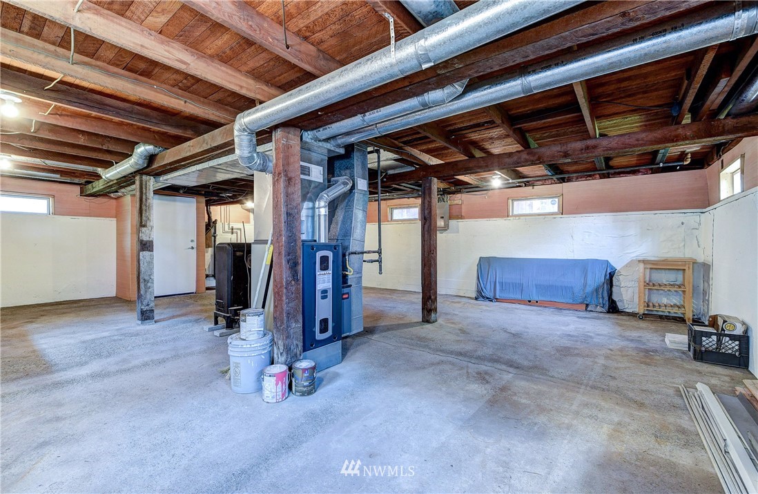 339 Wells Avenue North Renton, WA 98057 - Photo 23 of 26 Gallery Image 23