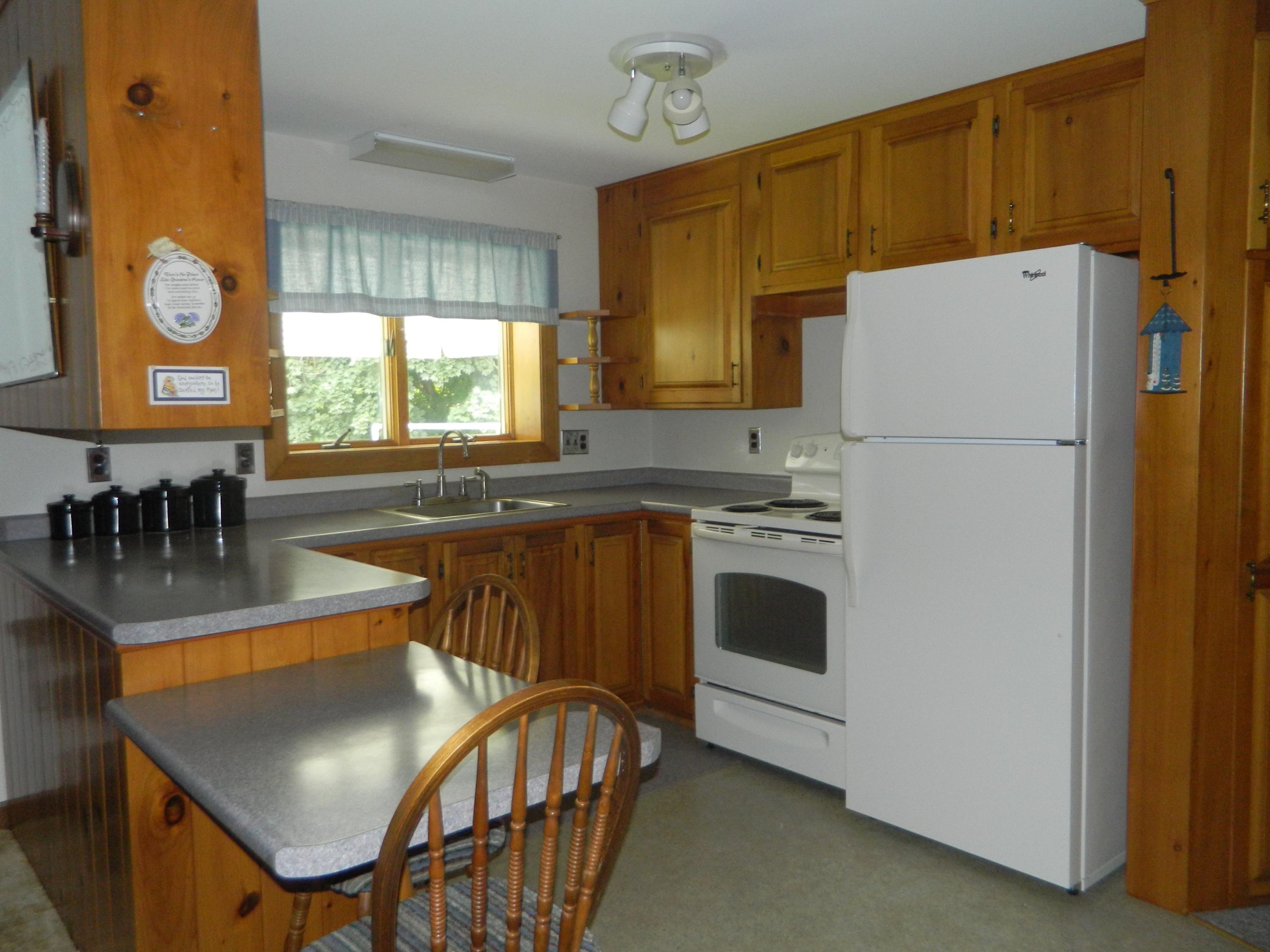 127 Pleasant Street Springvale, ME 04083 - Photo 7 of 47 DSCN7415