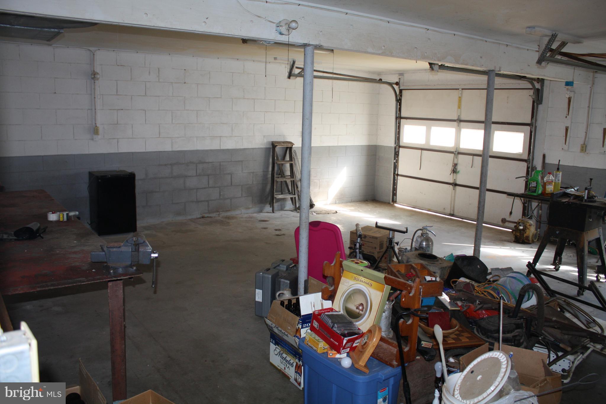5348 Fort Valley Road Fort Valley, VA 22652 - Photo 16 of 22 Garage 2 Car