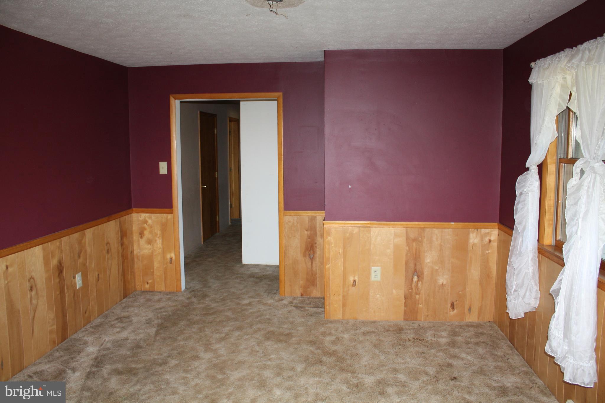 5348 Fort Valley Road Fort Valley, VA 22652 - Photo 9 of 22 Dining Room