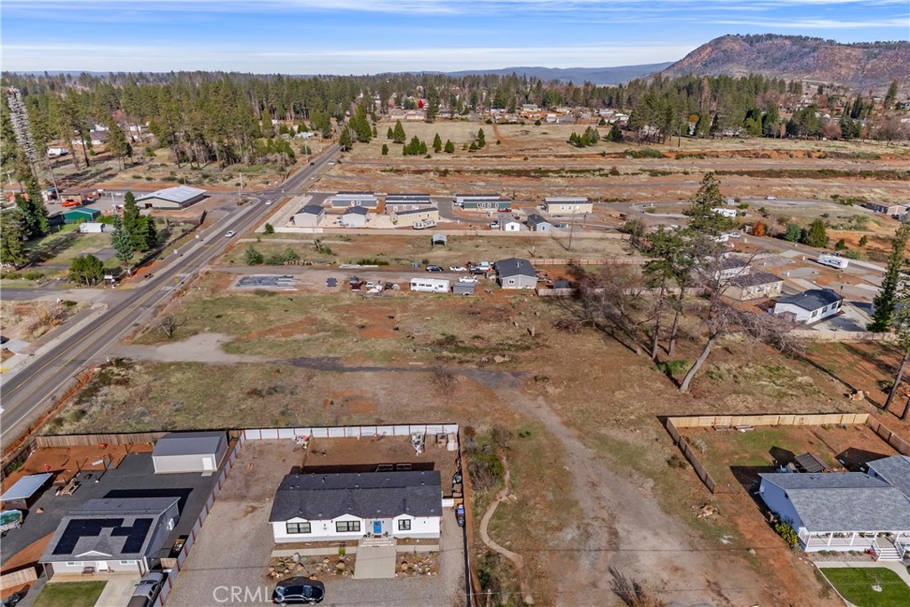 6620 Pentz Road Paradise, CA 95969 - Photo 7 of 29 a view of a city with ocean view