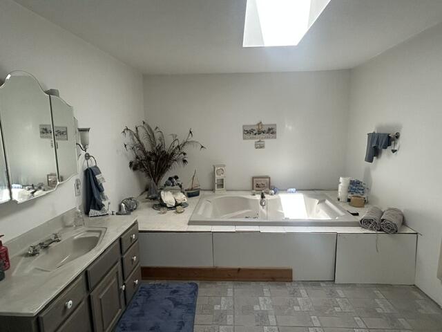 4323 Broadview Lane Lupton, MI 48635 - Photo 18 of 43 Primary Bath