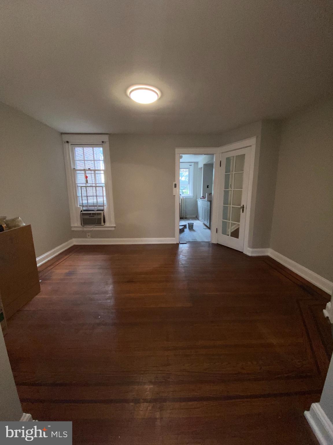 24 Springton Road Upper Darby, PA 19082 - Photo 4 of 14