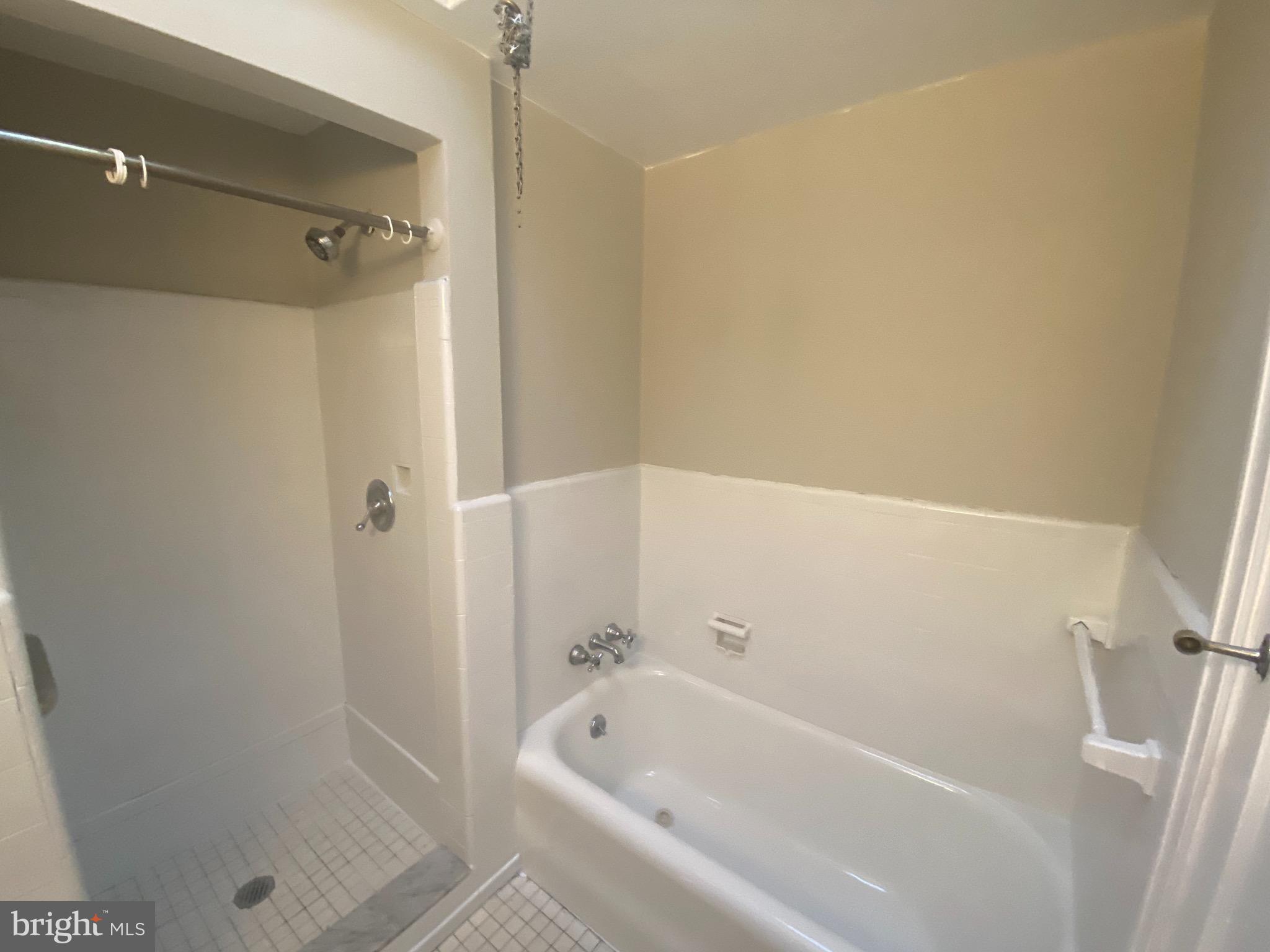 24 Springton Road Upper Darby, PA 19082 - Photo 8 of 14