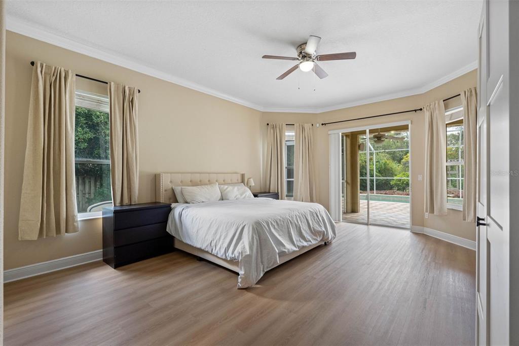 121 Myrtle Ridge Road Lutz, FL 33549 - Photo 18 of 42 Gallery Image 18