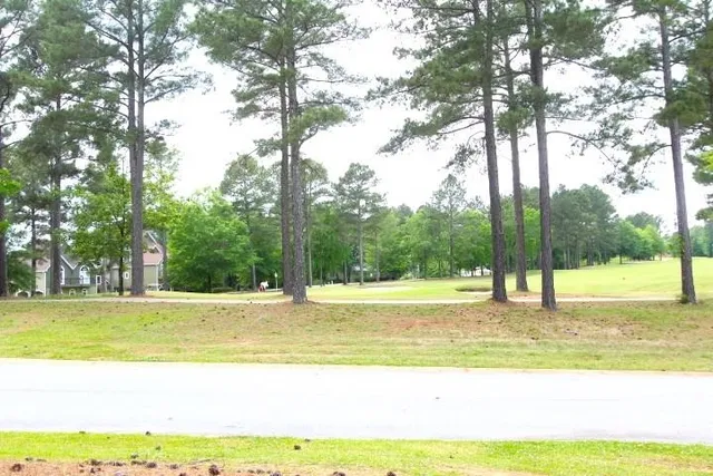 $179,900 | 606 Grand Harbor Boulevard, Ninety Six, SC 29666