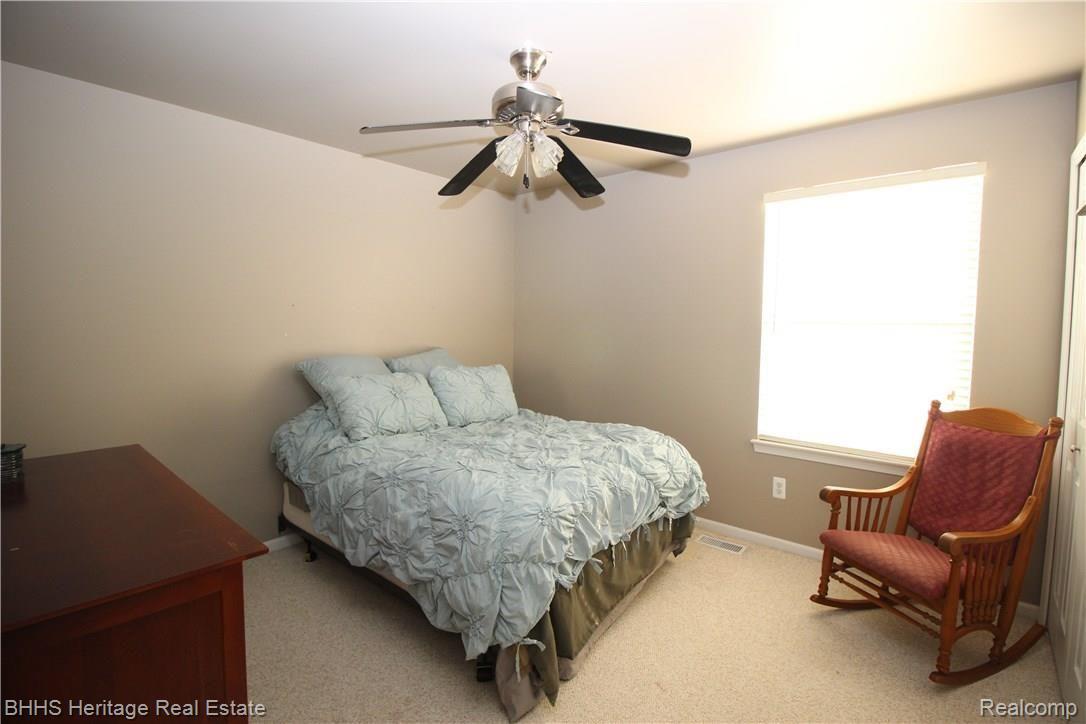 6345 Morrish Road Swartz Creek, MI 48473 - Photo 12 of 29 Second level bedroom 1