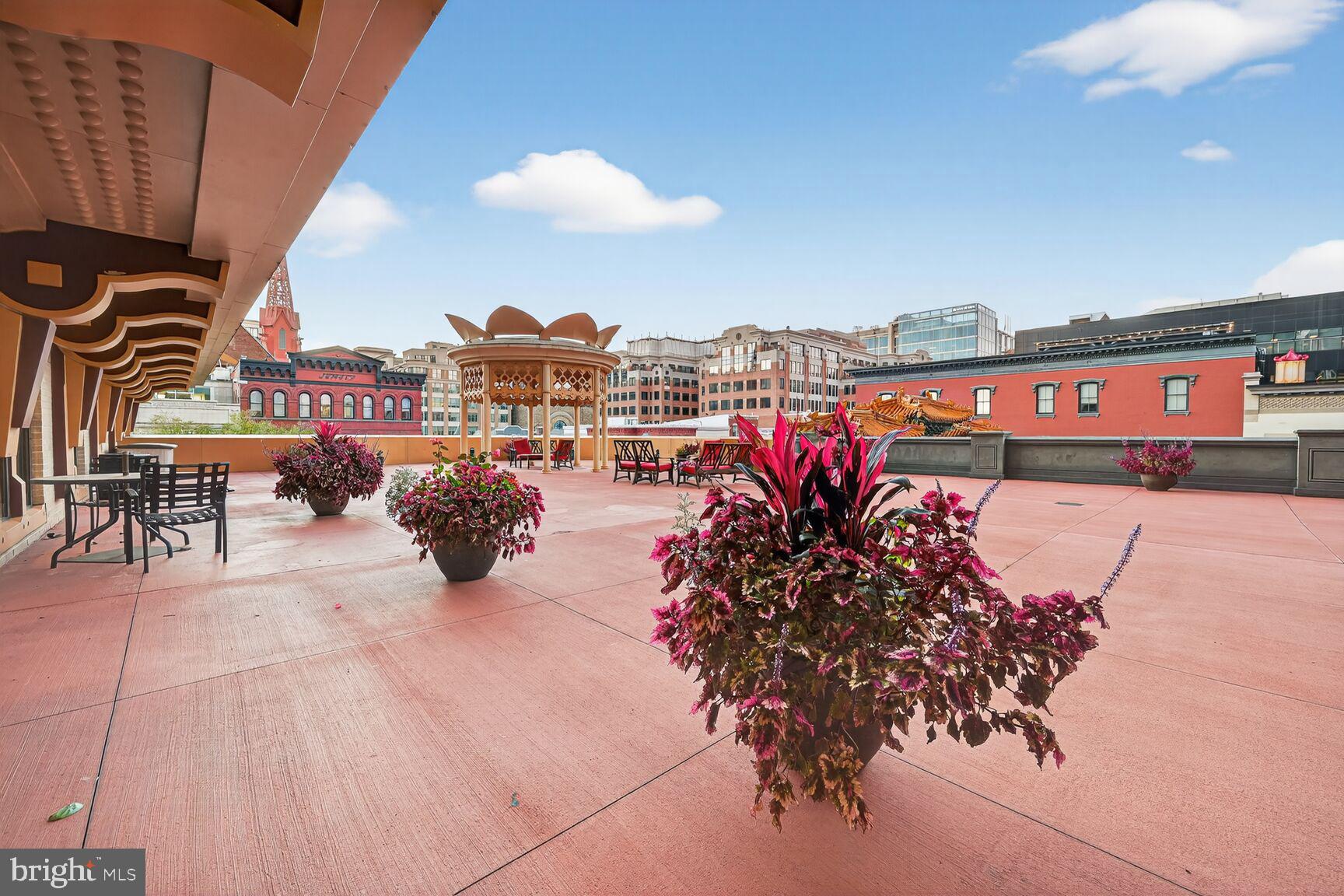 777 7th Street Northwest, Unit 526 Washington, DC 20001 - Photo 21 of 24 a view of a outdoor space