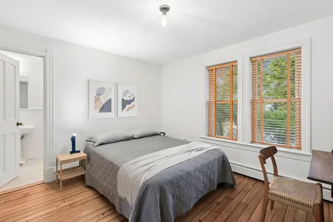 $3,150,000 | 209 Elm Street, Southampton, NY 11968