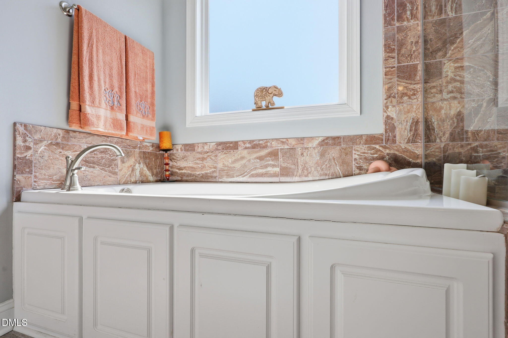 4441 Saddle Run Road North Wilson, NC 27896 - Photo 19 of 42 Master Bath Soaking Tub