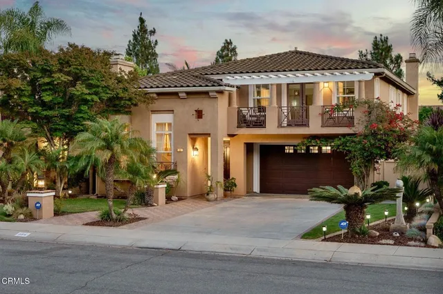 $1,295,000 | 664 Corte Regalo, Camarillo, CA 93010