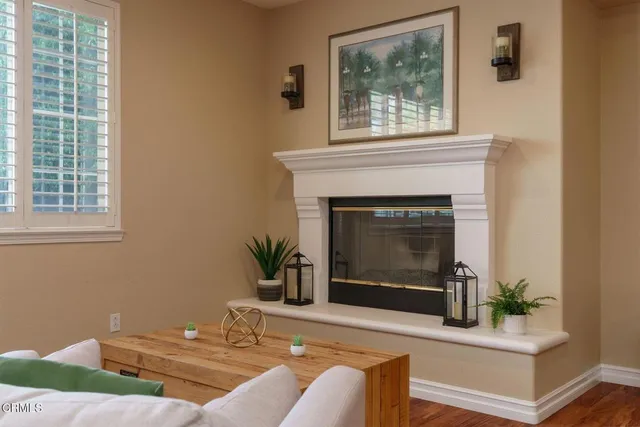 $1,295,000 | 664 Corte Regalo, Camarillo, CA 93010