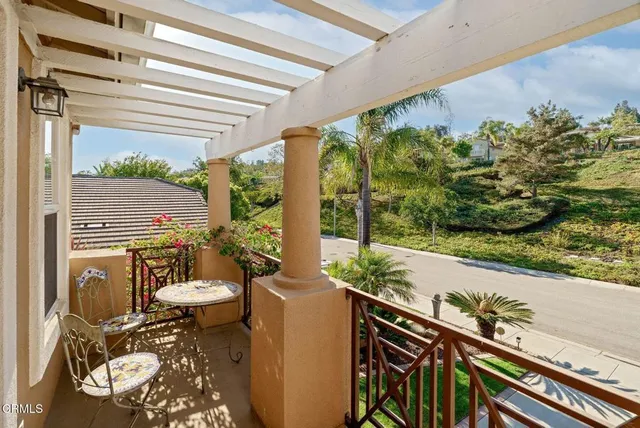 $1,295,000 | 664 Corte Regalo, Camarillo, CA 93010