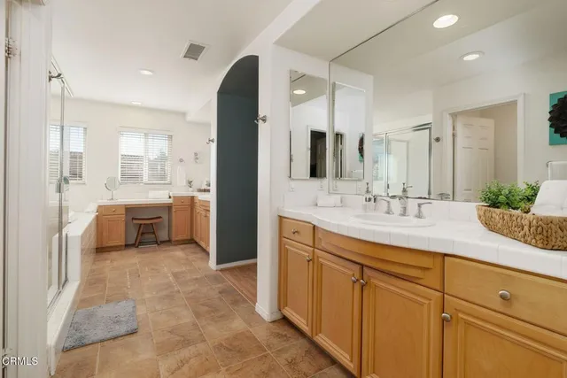 $1,295,000 | 664 Corte Regalo, Camarillo, CA 93010