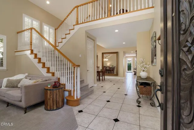 $1,295,000 | 664 Corte Regalo, Camarillo, CA 93010