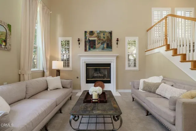 $1,295,000 | 664 Corte Regalo, Camarillo, CA 93010