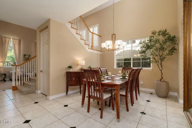 $1,295,000 | 664 Corte Regalo, Camarillo, CA 93010