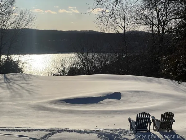 $349,000 | 104 Canoe Court, Osage Beach, MO 65065