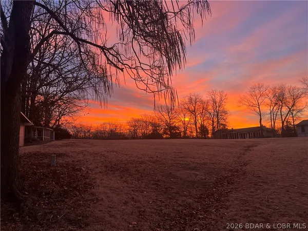 $349,000 | 104 Canoe Court, Osage Beach, MO 65065