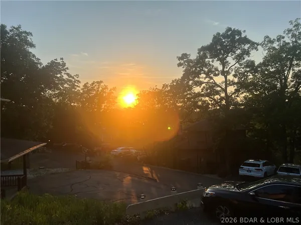 $349,000 | 104 Canoe Court, Osage Beach, MO 65065