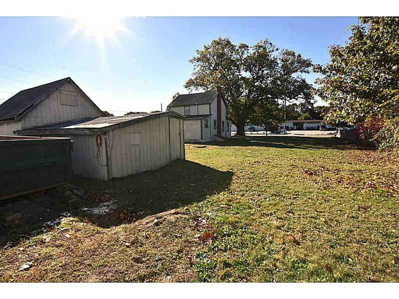 2515 West Shore Road Warwick, RI 02889 - Photo 13 of 14 Land.