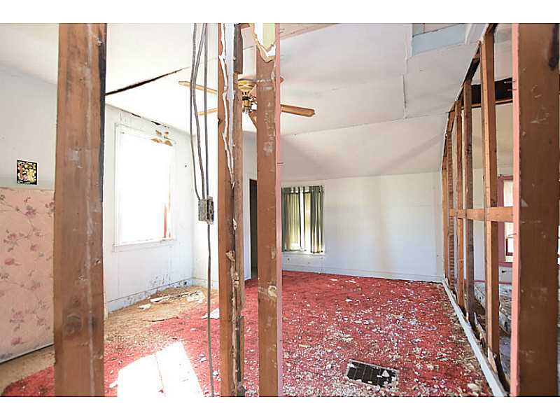 2515 West Shore Road Warwick, RI 02889 - Photo 6 of 14 Other. HOUSE UPSTAIRS