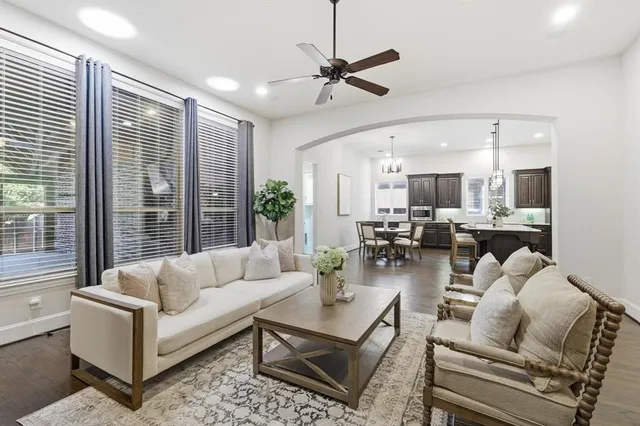 $829,900 | 894 Starcreek Parkway, Allen, TX 75013