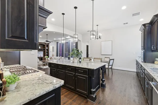 $829,900 | 894 Starcreek Parkway, Allen, TX 75013