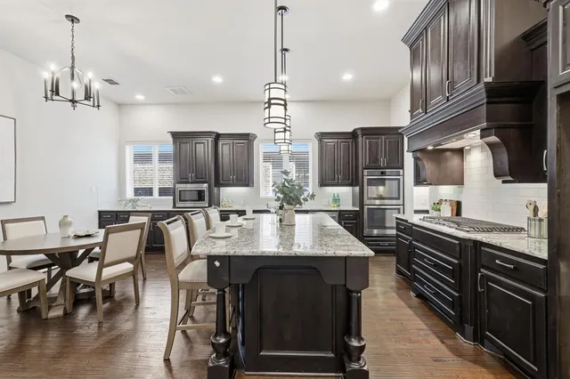 $829,900 | 894 Starcreek Parkway, Allen, TX 75013