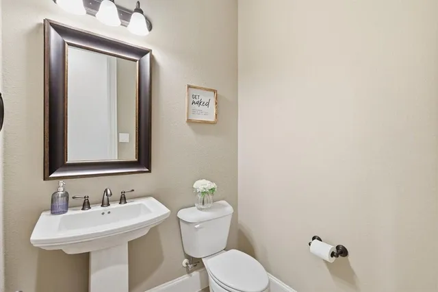 $829,900 | 894 Starcreek Parkway, Allen, TX 75013