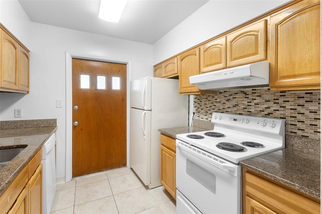 2500 Lee Road, Unit 219 Winter Park, FL 32789 - Photo 28 of 37