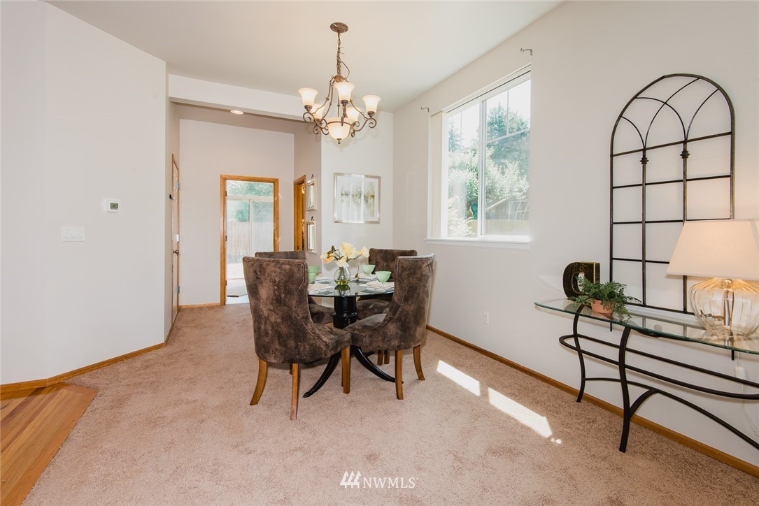 3920 Meadow Avenue North Renton, WA 98056 - Photo 8 of 24 Gallery Image 8