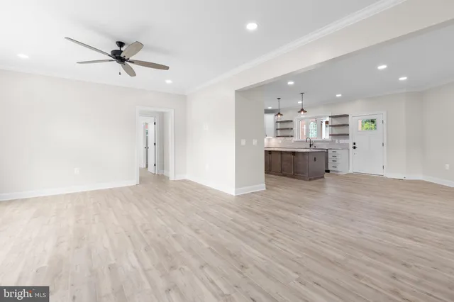 $899,000 | 613 Kenmore Avenue, Fredericksburg, VA 22401