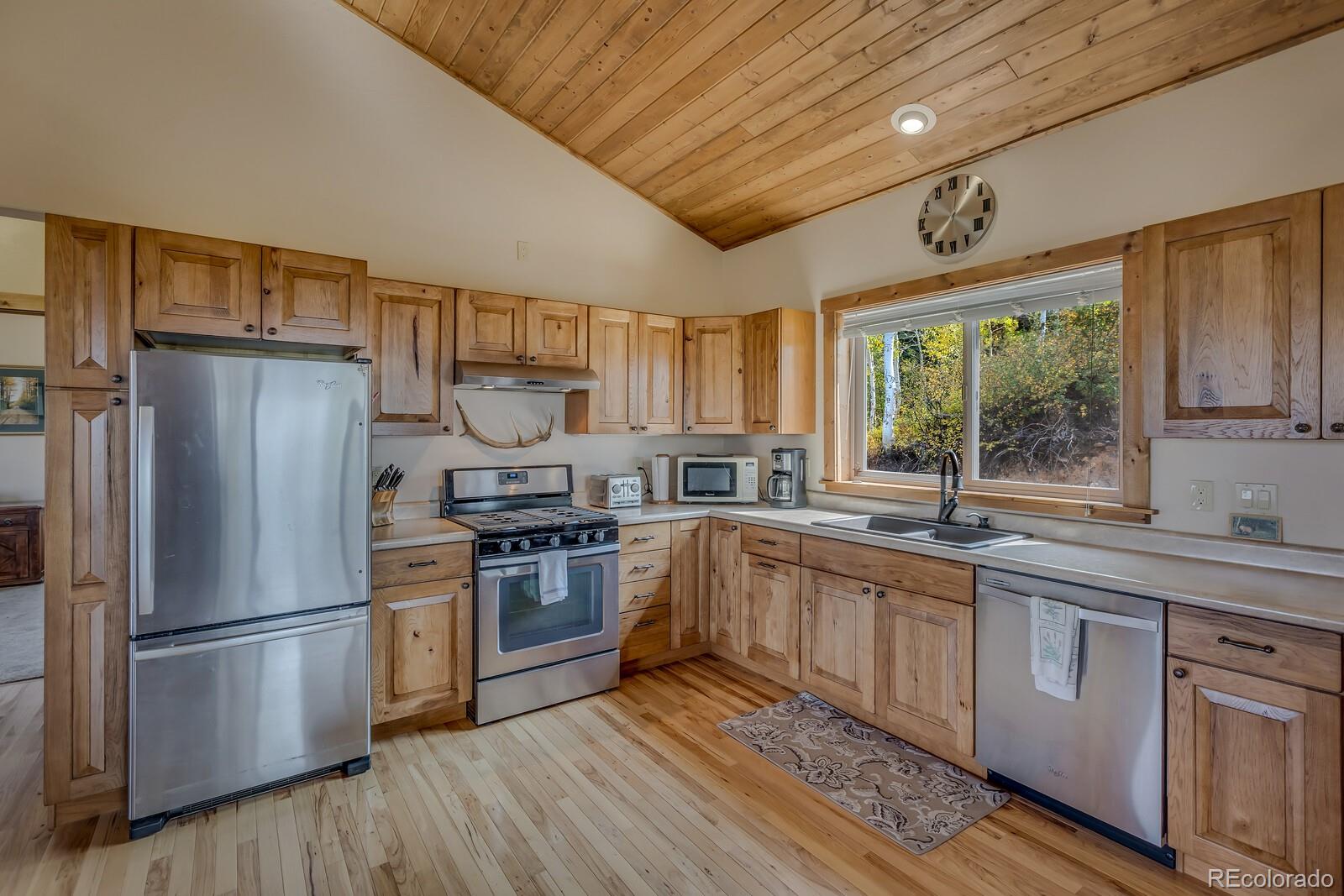700 Northridge Road New Castle, CO 81647 - Photo 9 of 30 Gallery Image 9