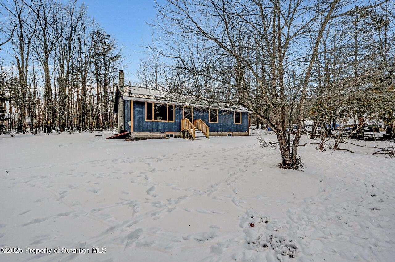 71 Sandy Beach Road Gouldsboro, PA 18424 - Photo 3 of 57 71 Sandy Beach Rd 02 Large