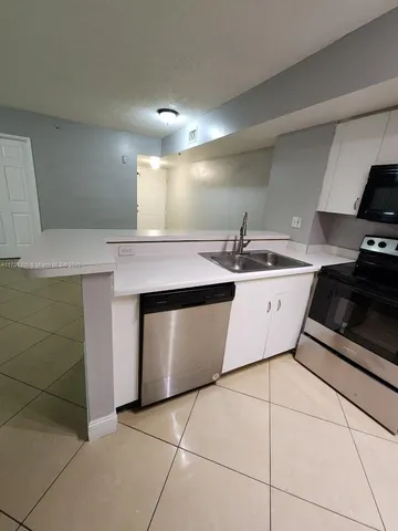 $349,000 | 2600 South University Drive, Unit 129, Davie, FL 33328