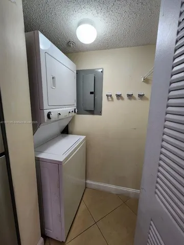 $349,000 | 2600 South University Drive, Unit 129, Davie, FL 33328