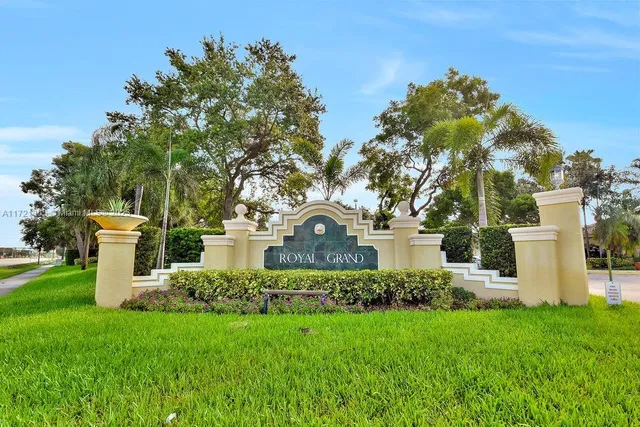 $349,000 | 2600 South University Drive, Unit 129, Davie, FL 33328