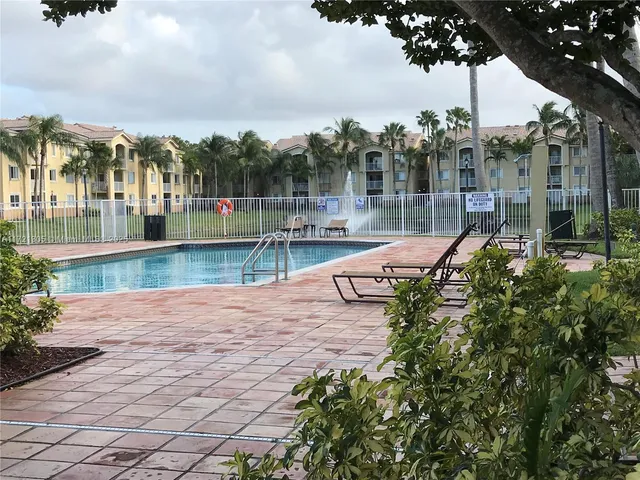 $349,000 | 2600 South University Drive, Unit 129, Davie, FL 33328