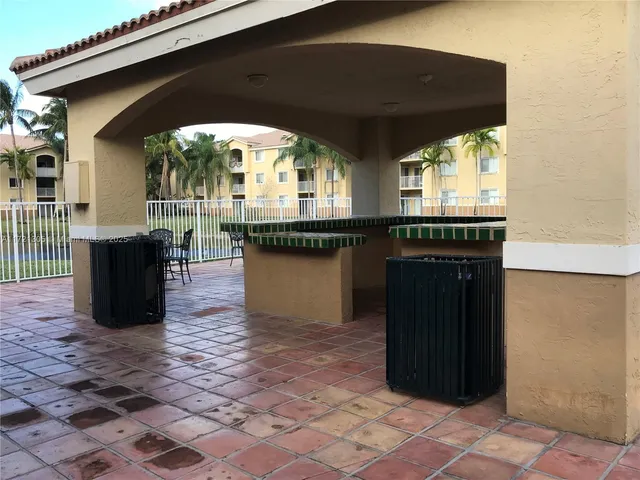 $349,000 | 2600 South University Drive, Unit 129, Davie, FL 33328