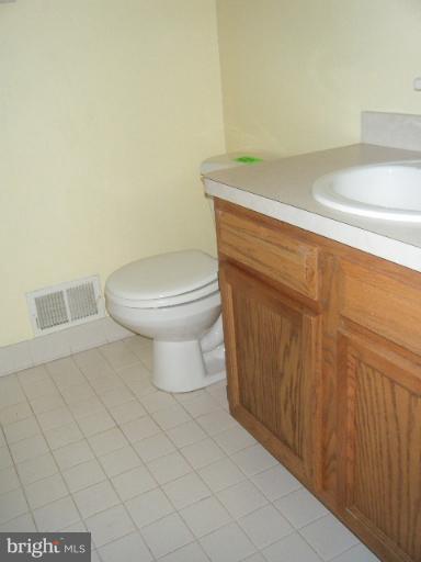 2820 Feather Ridge Court Dunkirk, MD 20754 - Photo 3 of 15 Bath