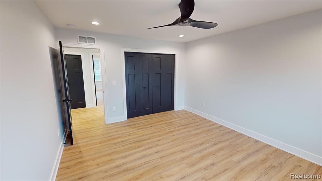 27160 South River Road Harrison Township, MI 48045 - Photo 26 of 33 Gallery Image 26